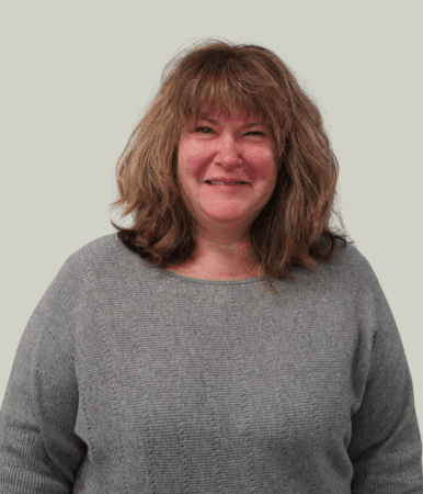 Teresa Kacy Headshot