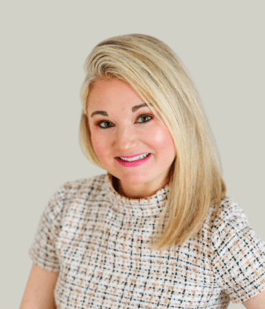 Amy Dymond Headshot