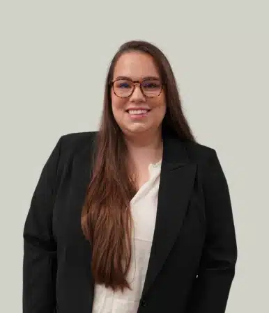 Kelsey Weber Headshot